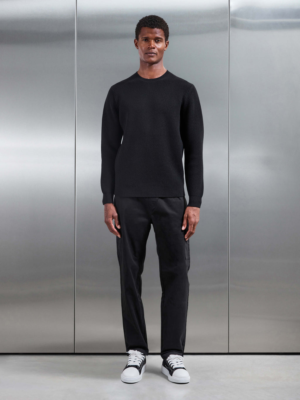 Chunky Ribbed Sweatshirt in Black