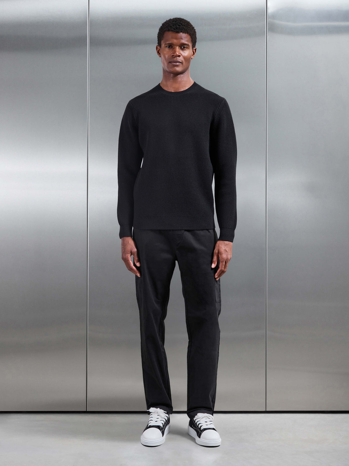 Chunky Ribbed Sweatshirt in Black