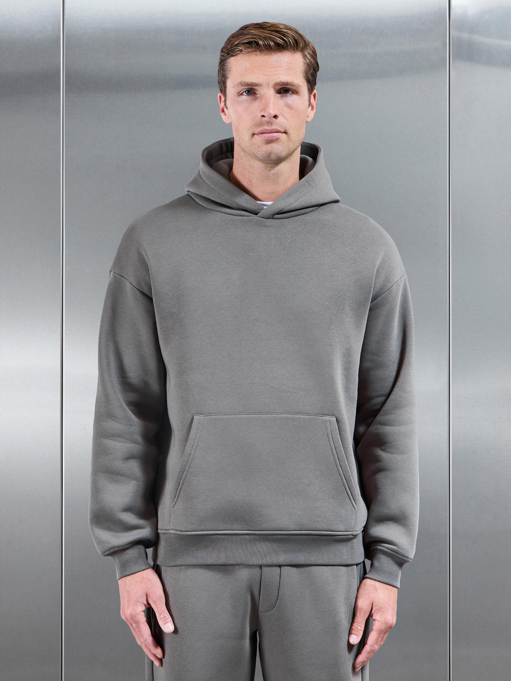 Essential Relaxed Hoodie in Grey