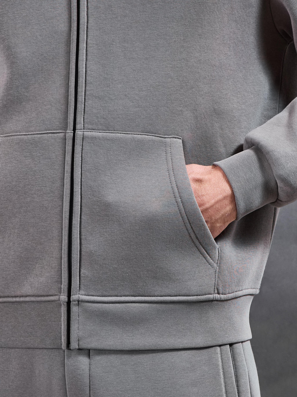 Essential Relaxed Zip Hoodie in Grey