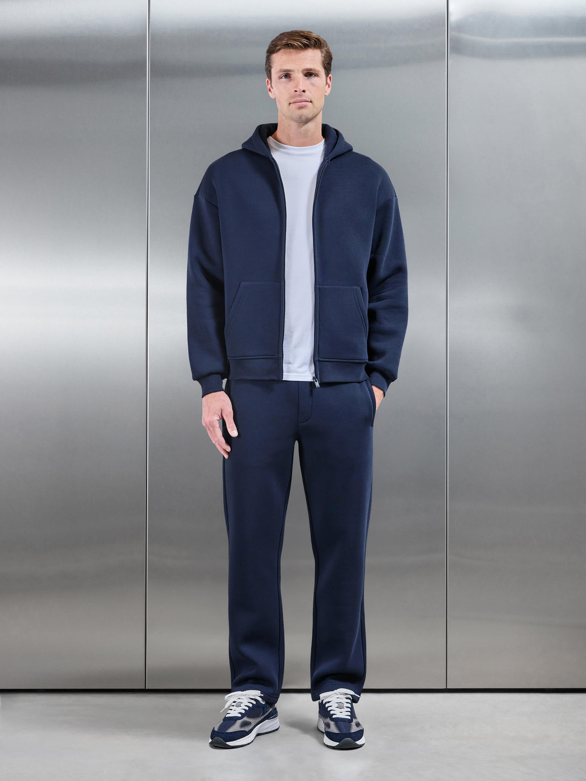 Essential Relaxed Zip Hoodie in Navy
