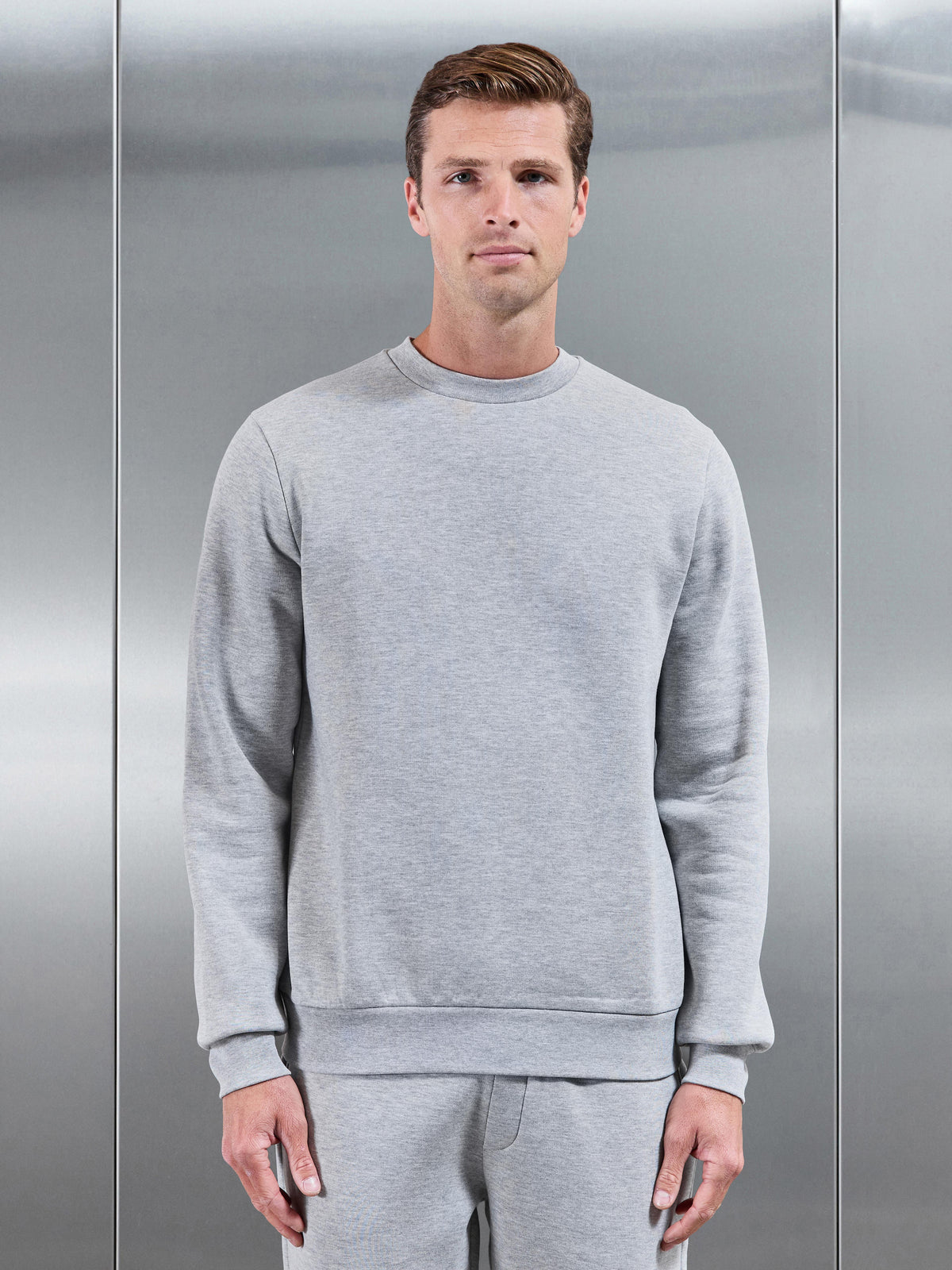 Essential Sweatshirt in Marl Grey