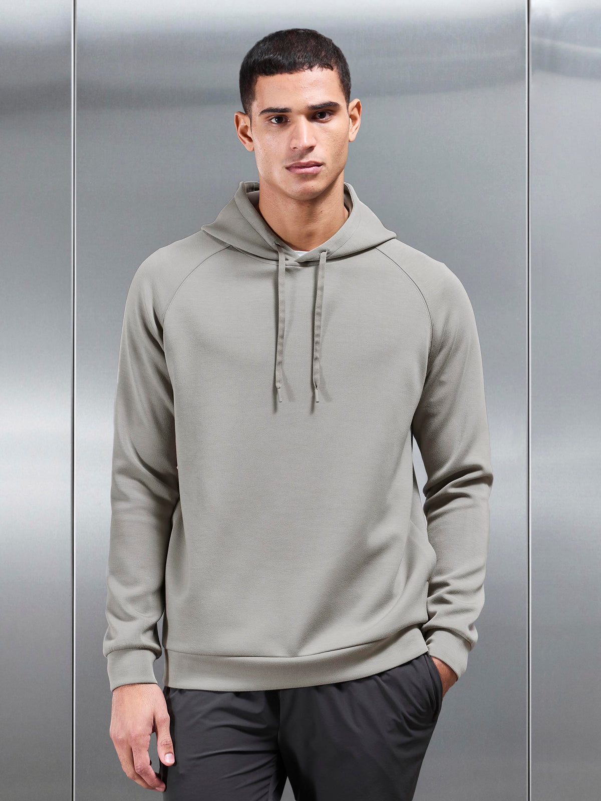 Soft Interlock Active Hoodie in Stone – slim fit men's hoodie – 53% polyester 39% cotton 8% elastane